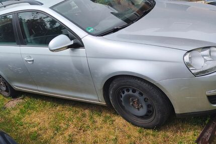 VW Golf 249.500 km 3.150 &euro; Herzogenaurach 91074