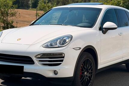 Porsche Cayenne 273.000 km 15.600 &euro; Nürnberg 90431