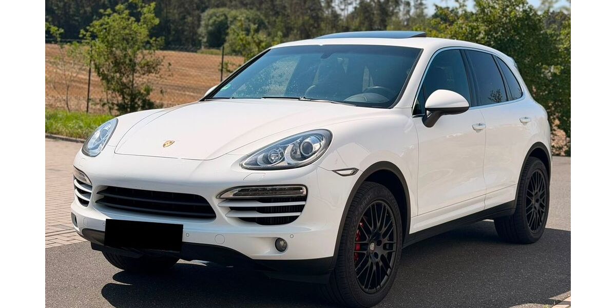 Porsche Cayenne 273.000 km 15.600 &euro; Nürnberg 90431