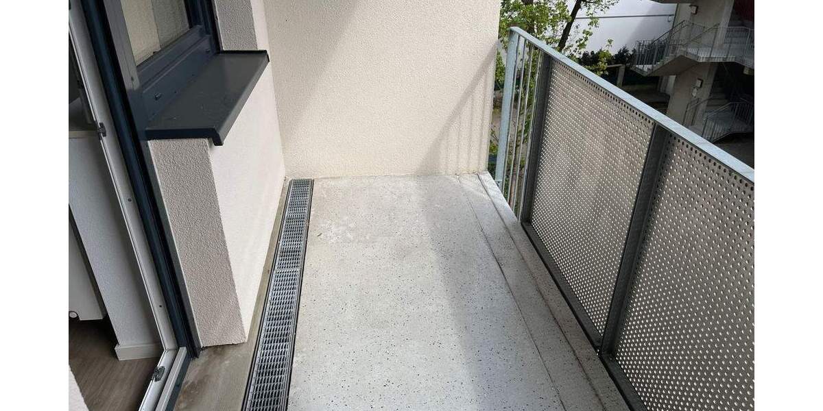 Etagenwohnung Fürth Südstadt - 2 Zimmer, 73 m&sup2;, 925&euro; | Angebot:25562335