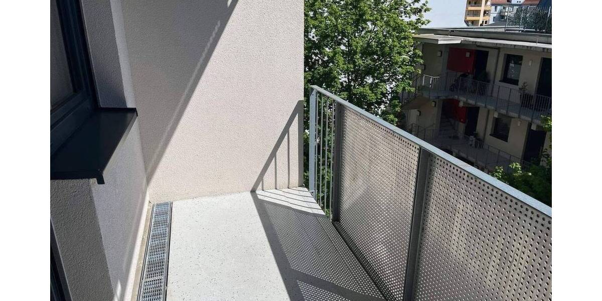 Etagenwohnung Fürth Südstadt - 2 Zimmer, 73 m&sup2;, 895&euro; | Angebot:26833326