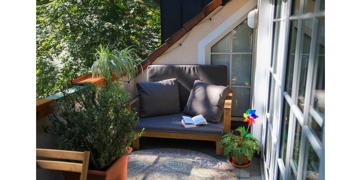 Dachgeschoßwohnung Buckenhof - 3 Zimmer, 113 m&sup2;, 1.950&euro; | Angebot:26263173