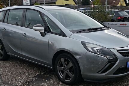 Opel Zafira 156.000 km 4.470 € Cadolzburg bei Nürnberg 90556