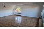 Dachgeschoßwohnung Oberasbach - 3 Zimmer, 86 m&sup2;, 940&euro; | Angebot:27616434