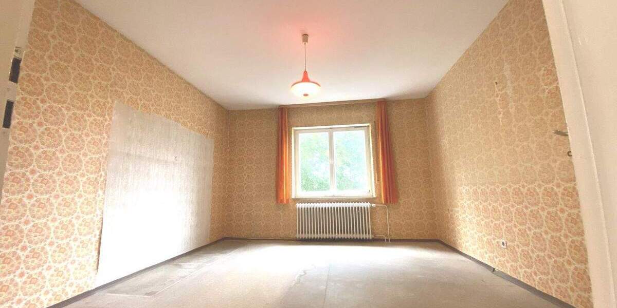 Einfamilienhaus Roßtal Weitersdorf - 9 Zimmer, 187 m&sup2;, 349.000&euro; | Angebot:25771449