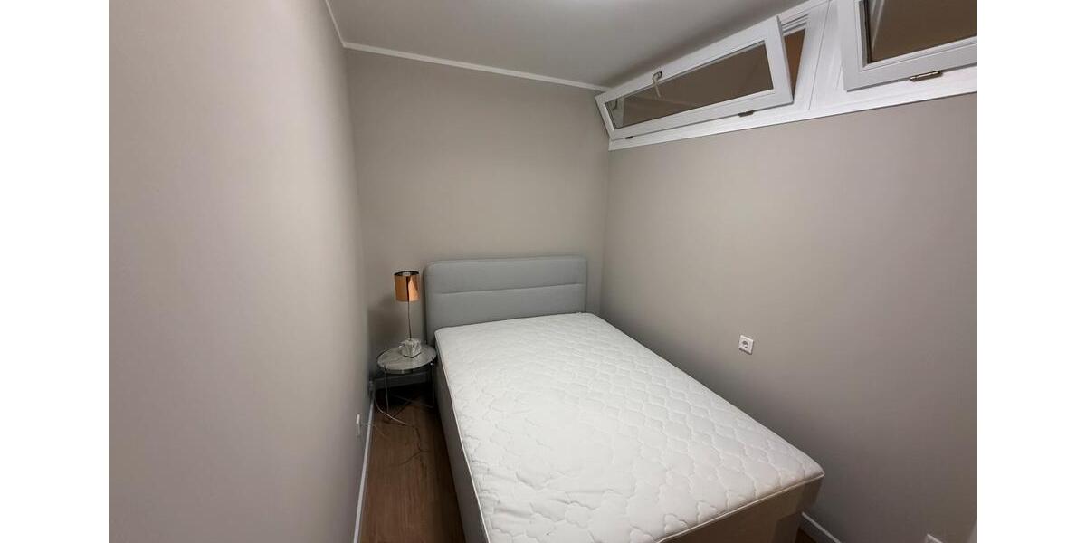 Etagenwohnung Fürth Bislohe - 1.5 Zimmer, 38 m&sup2;, 950&euro; | Angebot:25764414