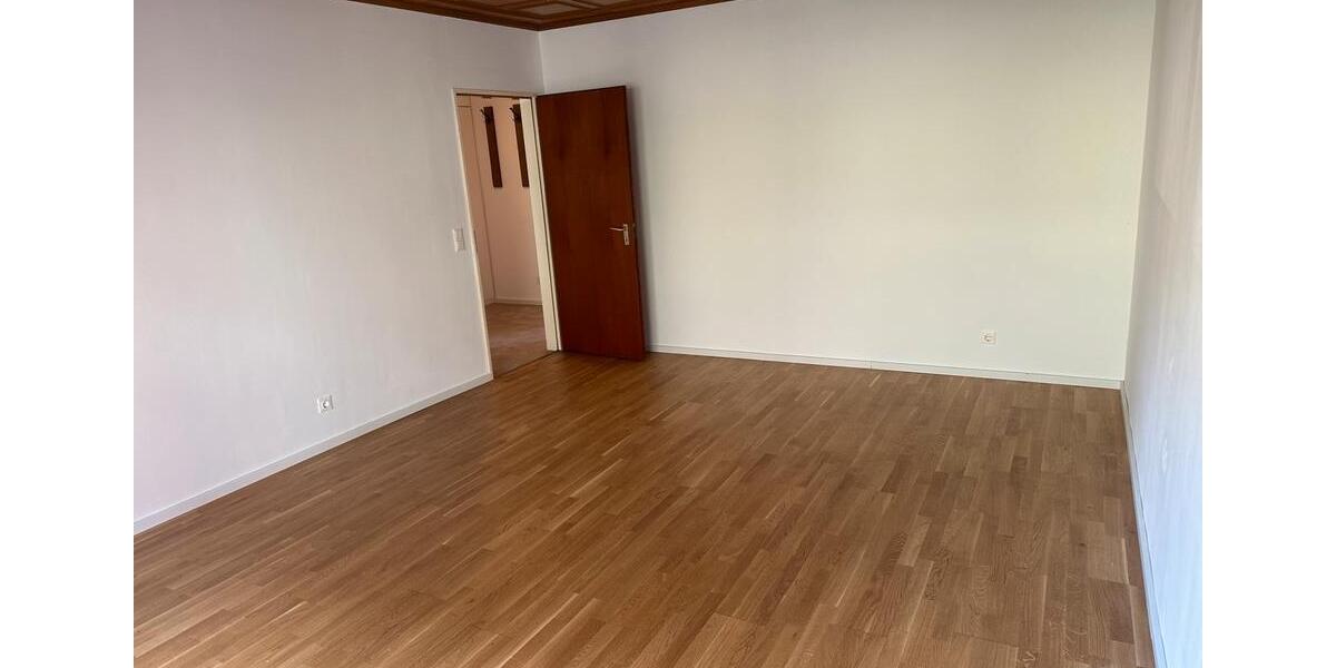 Hochparterre Nürnberg Rabus - 2 Zimmer, 52 m&sup2;, 620&euro; | Angebot:26422224