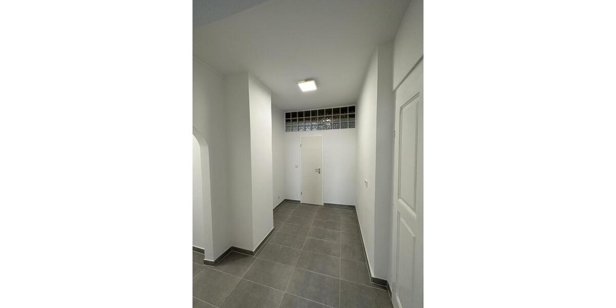 Wunderschön renovierte 2 ZW plus Wohnküche und Bad in Fürth - Höfener Str. 18 inkl. EBK 2 zimmer