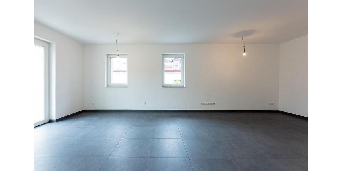 Erdgeschoßwohnung Nürnberg Almoshof - 2 Zimmer, 70 m&sup2;, 1.020&euro; | Angebot:27592074