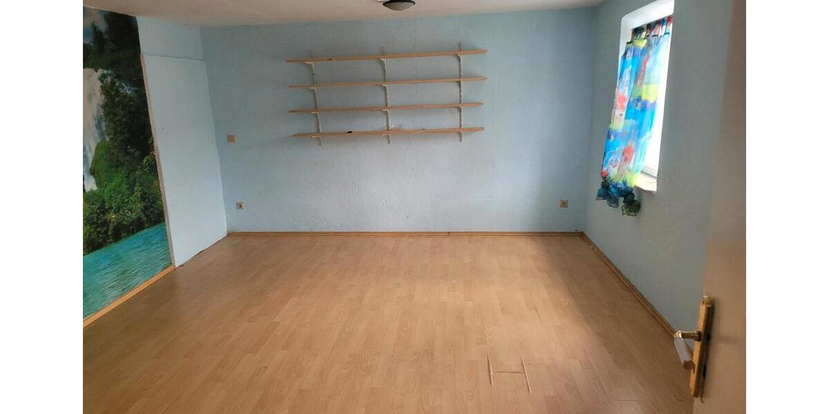 Mehrfamilienhaus, Wohnhaus Wilhermsdorf - 9 Zimmer, 320 m&sup2;, 380.000&euro; | Angebot:26578386