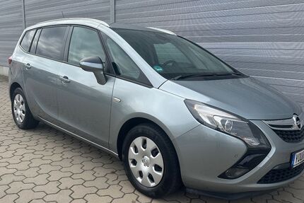 Opel Zafira 123.838 km 6.999 € Fürth 90763
