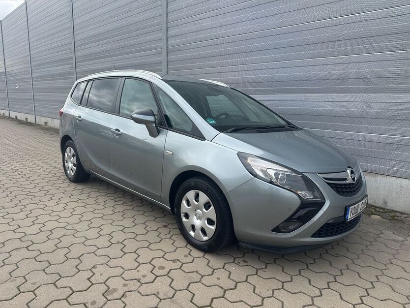 Opel Zafira 123.838 km 6.999 € Fürth 90763