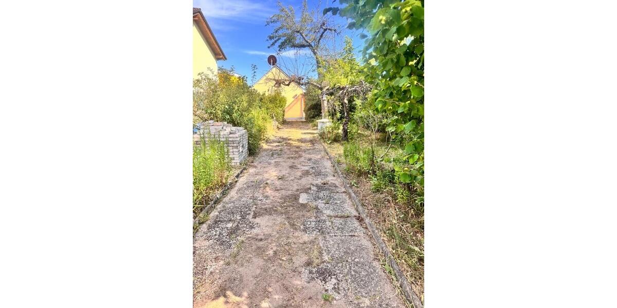 Einfamilienhaus Fürth Südstadt - 3 Zimmer, 70 m&sup2;, 220.000&euro; | Angebot:27156844