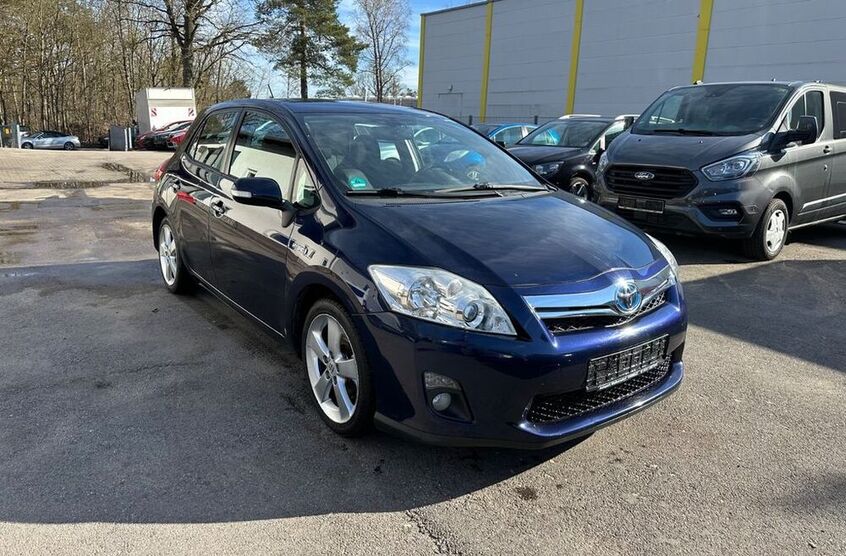 Auris