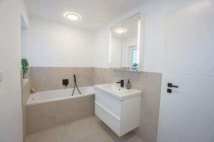 Haus Fürth Stadeln - 5 Zimmer, 118 m&sup2;, 649.000&euro; | Angebot:25672893