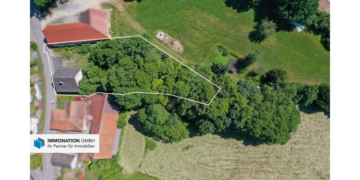 IMMONATION! Baugrundstück in Roßtal mit Altbestand zimmer