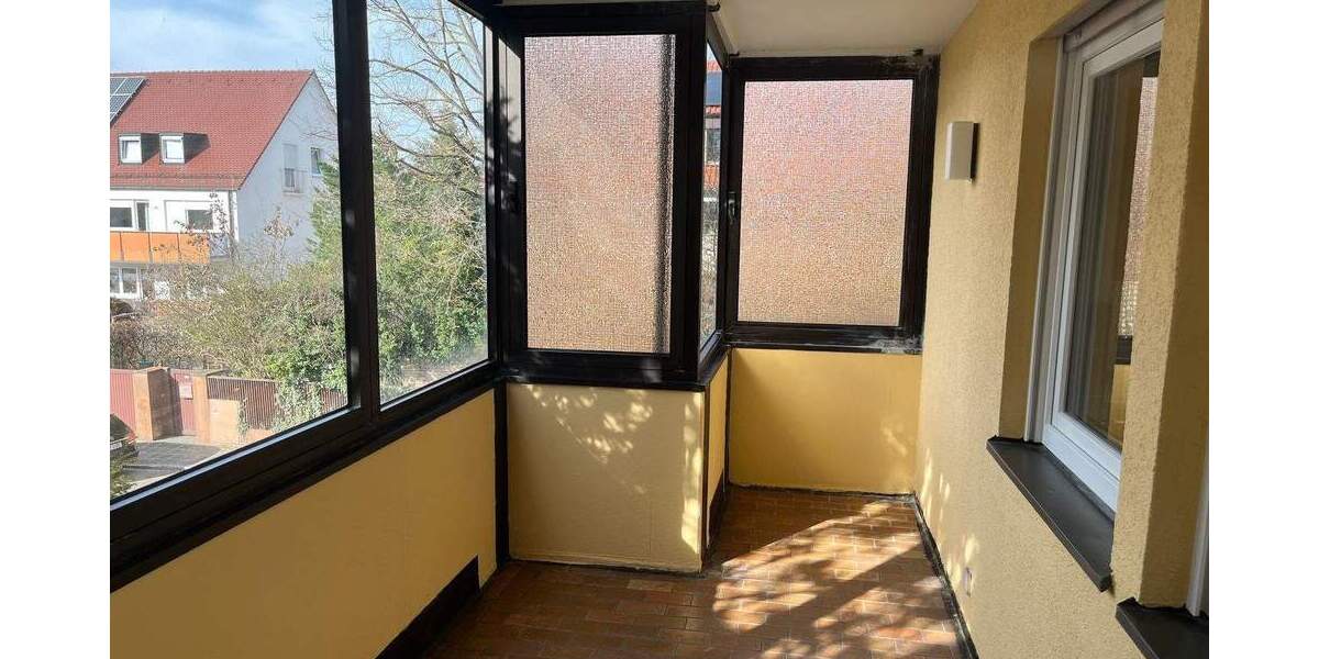 Etagenwohnung Nürnberg Zerzabelshof - 4 Zimmer, 115 m&sup2;, 1.350&euro; | Angebot:26672598