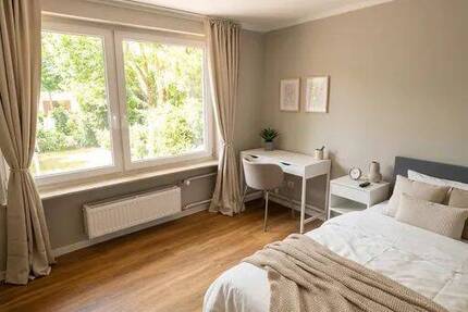 Zimmer Nürnberg Sebald - 1 Zimmer, 12 m&sup2;, 420&euro; | Angebot:26543905