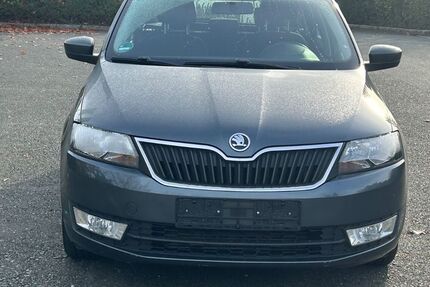 Skoda Rapid 155.000 km 7.900 € Fürth 90763