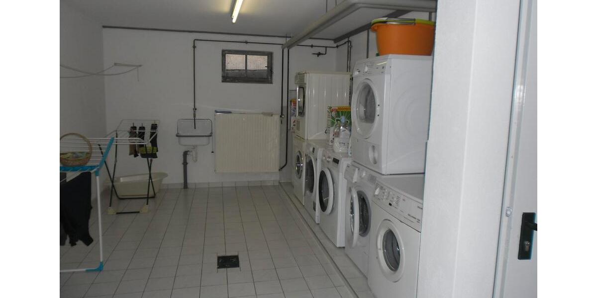 Etagenwohnung Cadolzburg - 2.5 Zimmer, 59 m&sup2;, 210.000&euro; | Angebot:27119402
