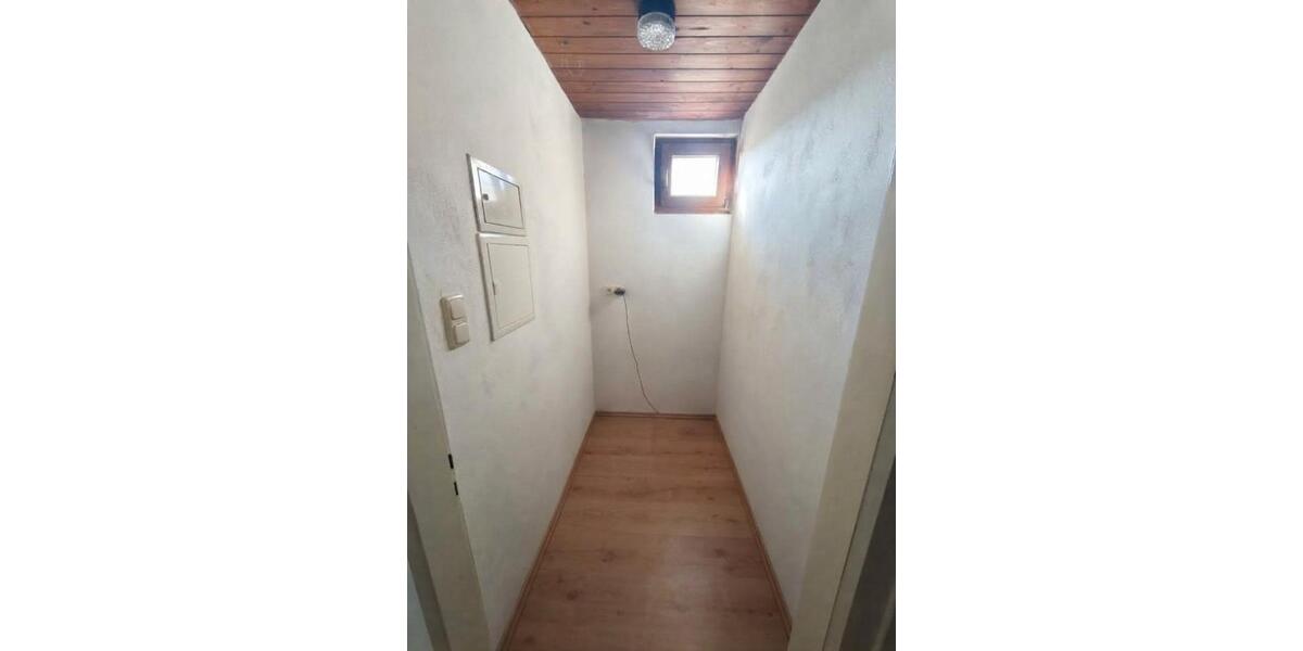 Etagenwohnung Forchheim - 3 Zimmer, 84 m&sup2;, 880&euro; | Angebot:27606219