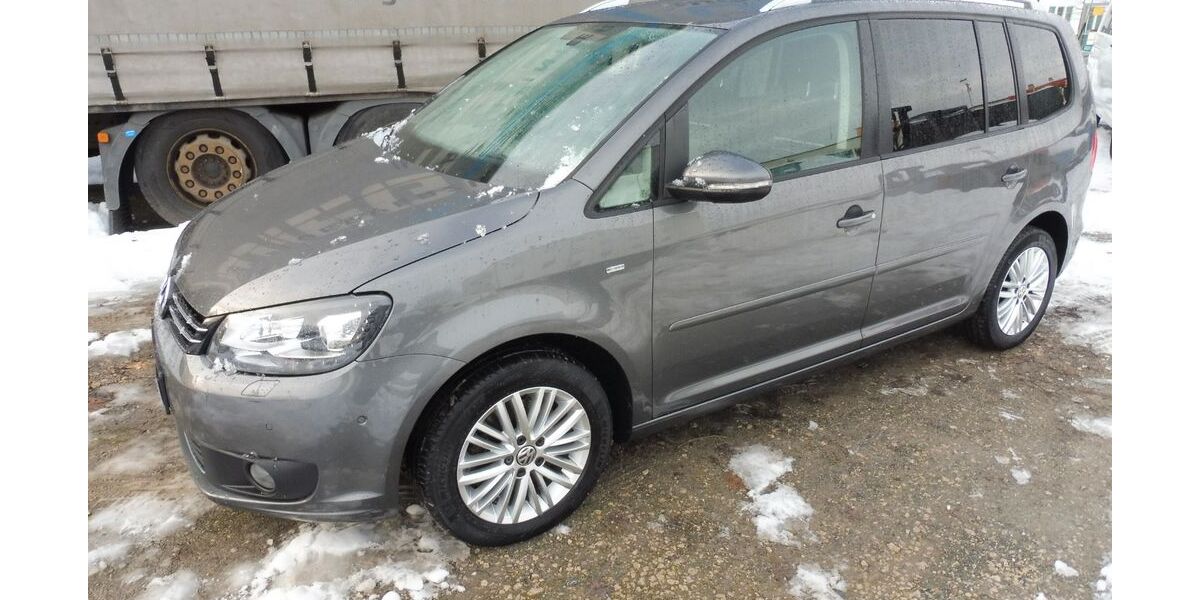 VW Touran 262.871 km 6.900 &euro; Fürth 90763