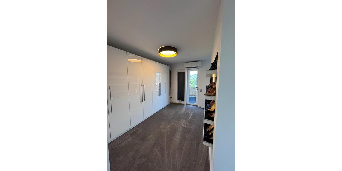 Einfamilienhaus Burgthann - 5 Zimmer, 180 m&sup2;, 770.000&euro; | Angebot:26960811