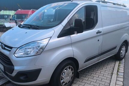 Ford Transit Custom 303.000 km 10.999 &euro; Nürnberg 90411