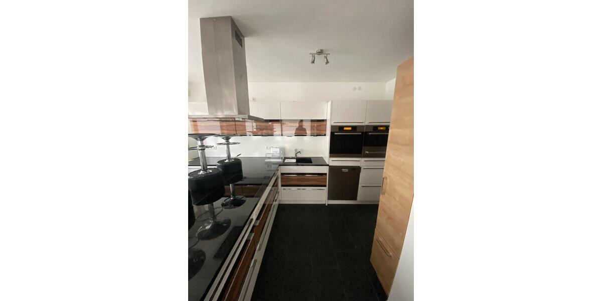 5 Zimmer Wohnung direkt am alten Kanal mit Pool - LUXUS PUR 5 zimmer