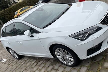 Seat Leon 61.800 km 20.000 &euro; Nürnberg 90411