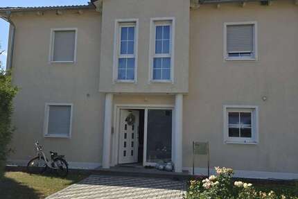 Haus zum Kaufen in Erlangen 810.000 € 170 m² 4 zimmer