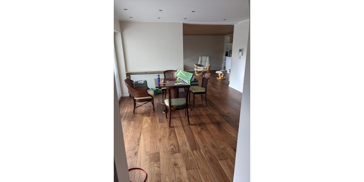 Bungalow Nürnberg Katzwang - 3.5 Zimmer, 130 m&sup2;, 2.000&euro; | Angebot:26126438