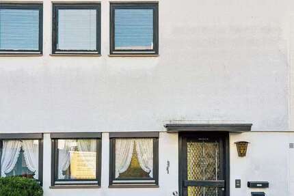 Haus Feucht - 5 Zimmer, 96 m&sup2;, 329.000&euro; | Angebot:25830285