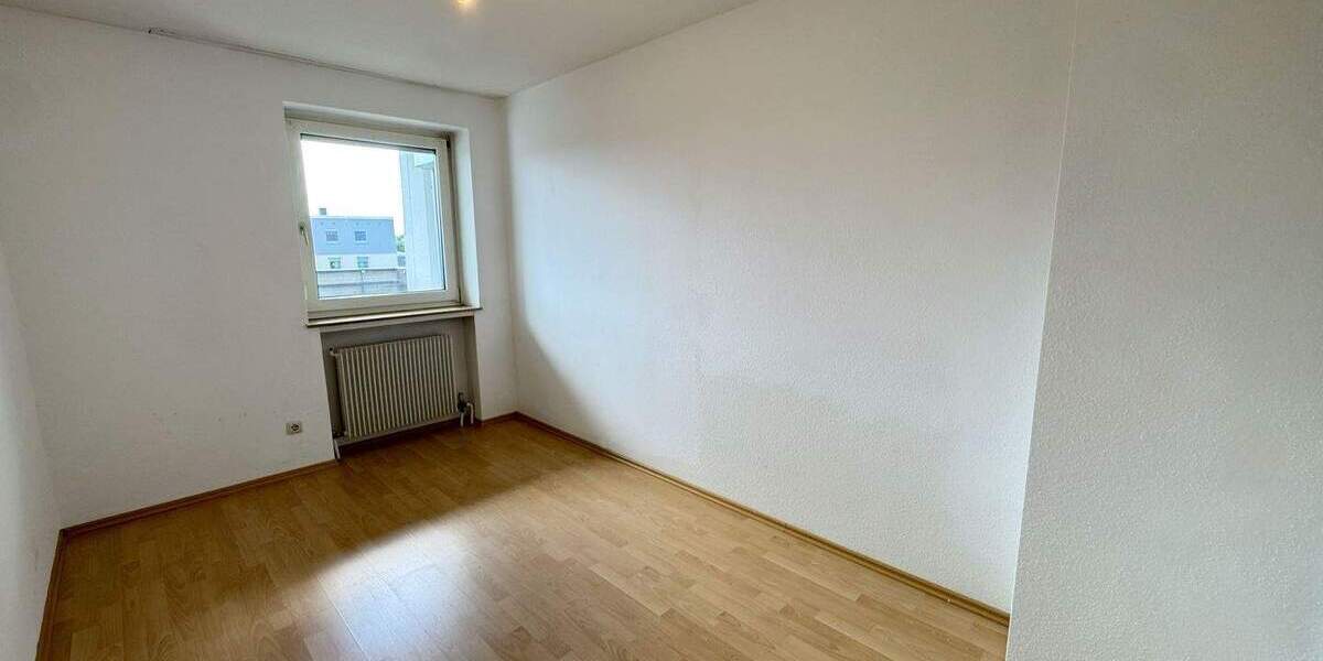 Etagenwohnung Nürnberg Zerzabelshof - 3 Zimmer, 79 m&sup2;, 250.000&euro; | Angebot:25666702