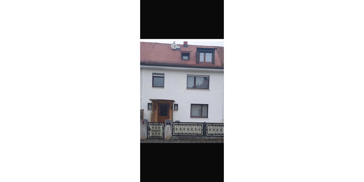 Einfamilienhaus Zirndorf - 5 Zimmer, 120 m&sup2;, 1.490&euro; | Angebot:27614453