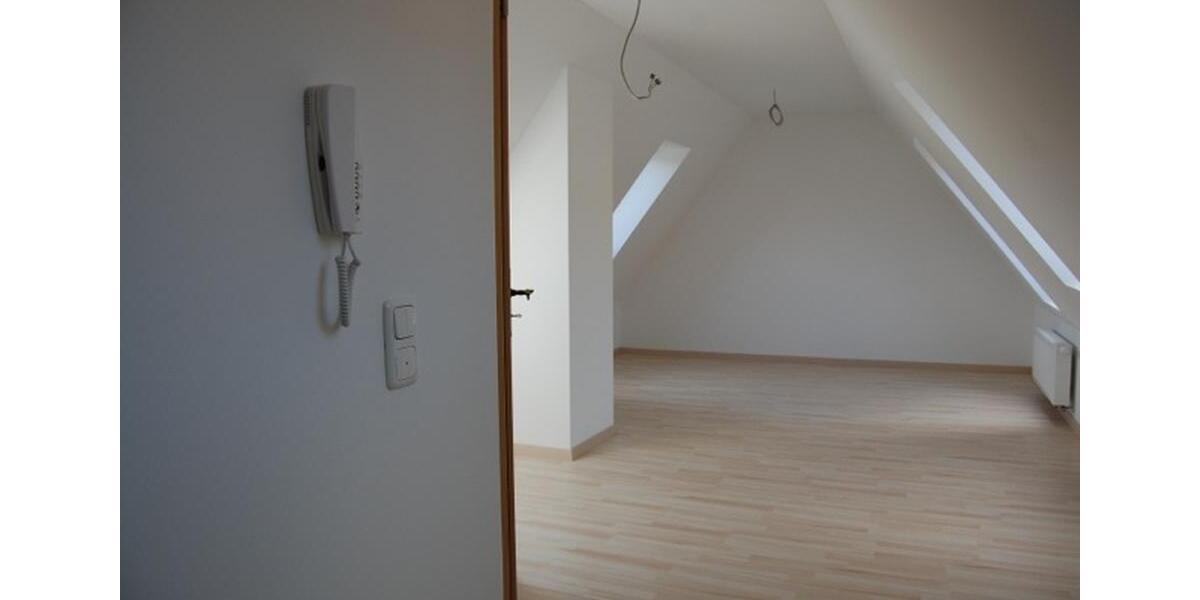 Reihenhaus Buckenhof - 3.5 Zimmer, 102 m&sup2;, 1.680&euro; | Angebot:22250500