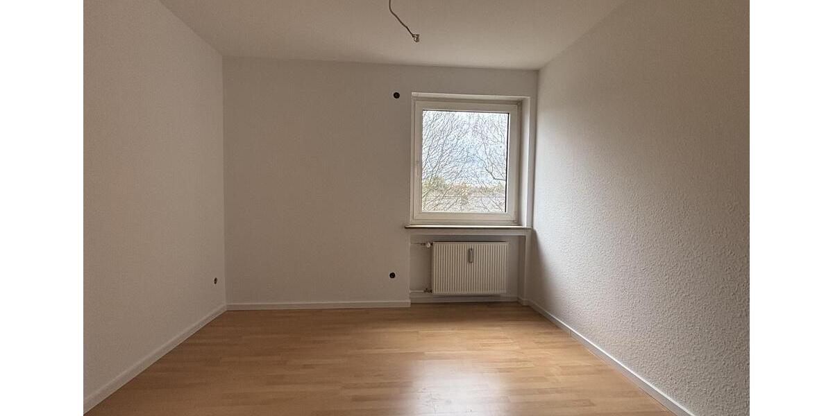 Etagenwohnung Nürnberg Altenfurt - 4 Zimmer, 101 m&sup2;, 1.296&euro; | Angebot:25231175