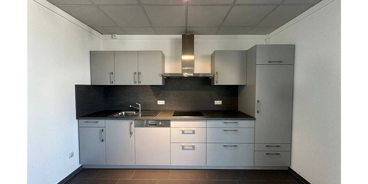 Gewerbeobjekt Leinburg Weißenbrunn - 6 Zimmer, 295 m&sup2;, 1.100&euro; | Angebot:23958257