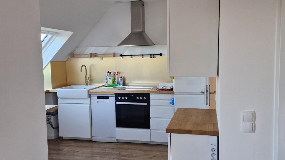 Dachgeschoßwohnung Oberasbach - 3 Zimmer, 86 m&sup2;, 940&euro; | Angebot:27616434