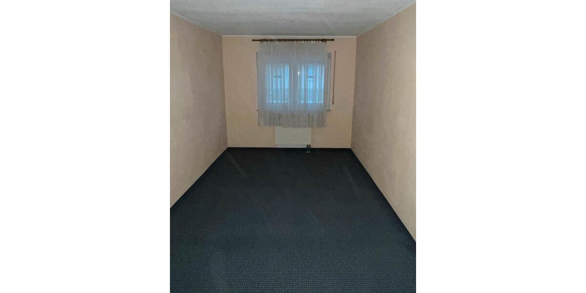 Reihenhaus Nürnberg Gebersdorf - 6.5 Zimmer, 146 m&sup2;, 620.000&euro; | Angebot:26874933