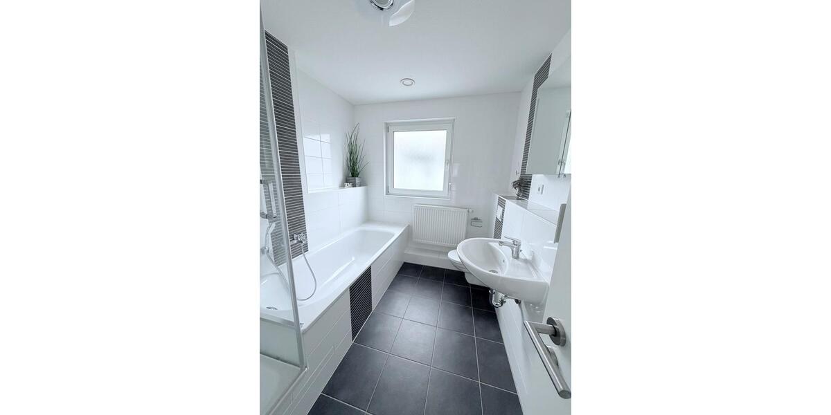 Reihenhaus Nürnberg Kleinweidenmühle - 4 Zimmer, 136 m&sup2;, 570.000&euro; | Angebot:25842408