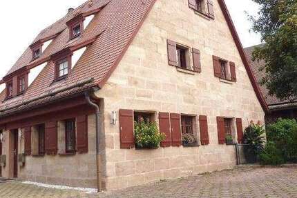 Haus zum Kaufen in Nürnberg 489.000 € 129.1 m² 3 zimmer