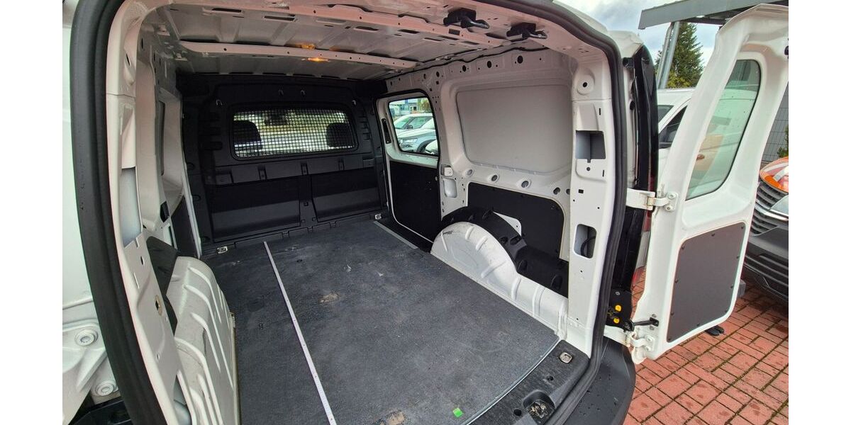 VW Caddy Maxi 47.198 km 19.900 &euro; Burgthann 90559