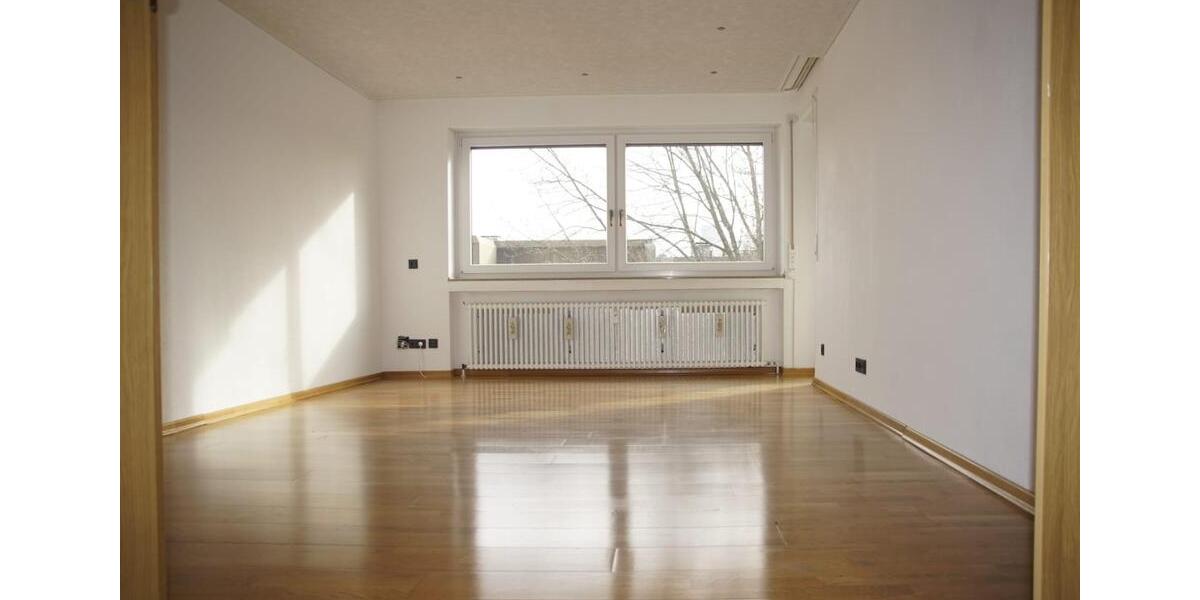 Etagenwohnung Nürnberg Gebersdorf - 3 Zimmer, 82 m&sup2;, 980&euro; | Angebot:26284484