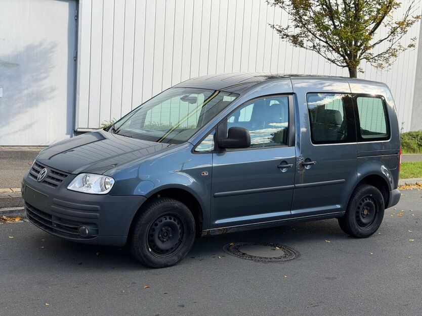 VW Caddy 365.352 km 2.490 € Nürnberg 90441