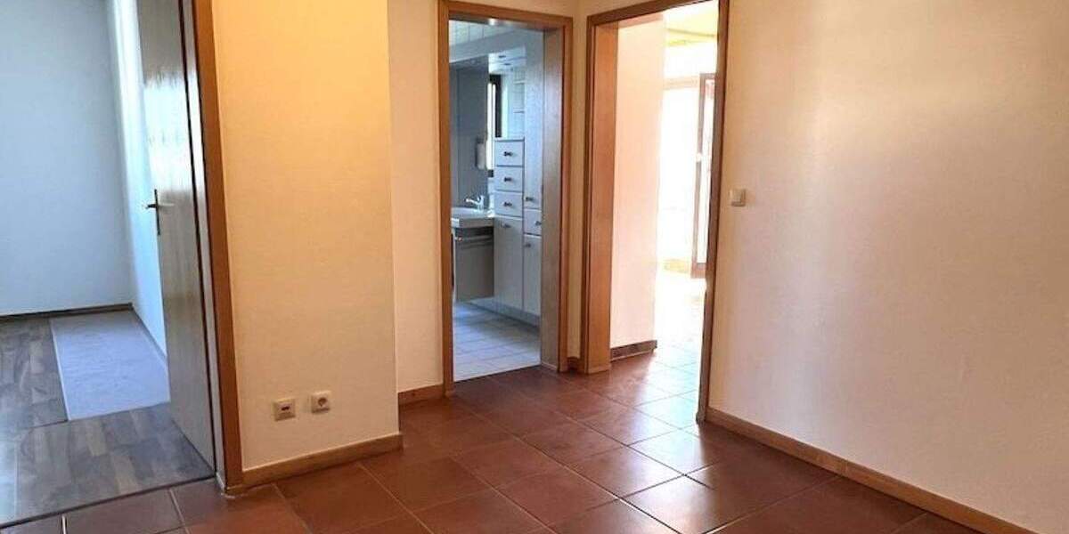 Etagenwohnung Fürth Poppenreuth - 2 Zimmer, 65 m&sup2;, 209.000&euro; | Angebot:25819117