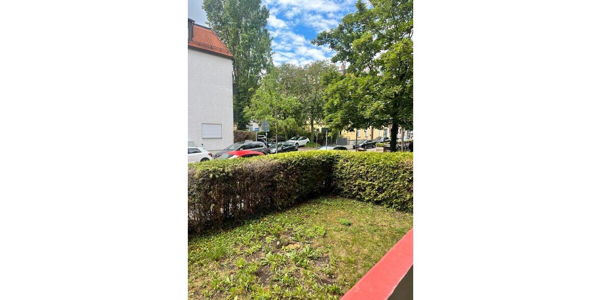 Hochparterre Neunkirchen am Brand - 2 Zimmer, 62 m&sup2;, 2.140&euro; | Angebot:26680212