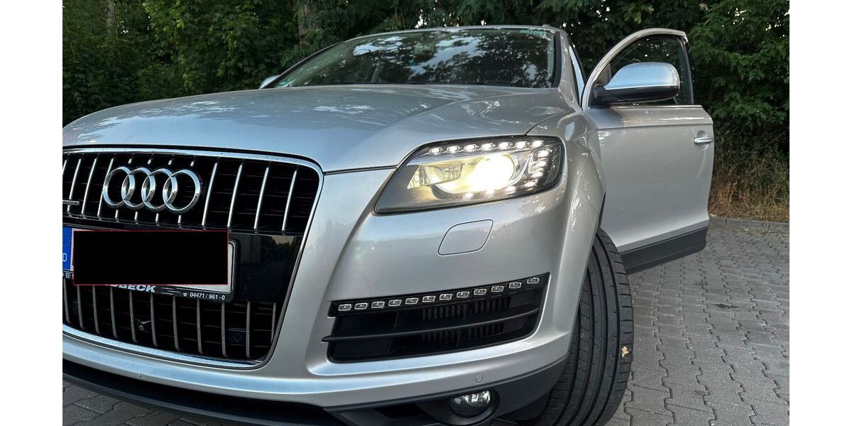 Audi Q7 208.000 km 18.900 &euro; Nürnberg 90431