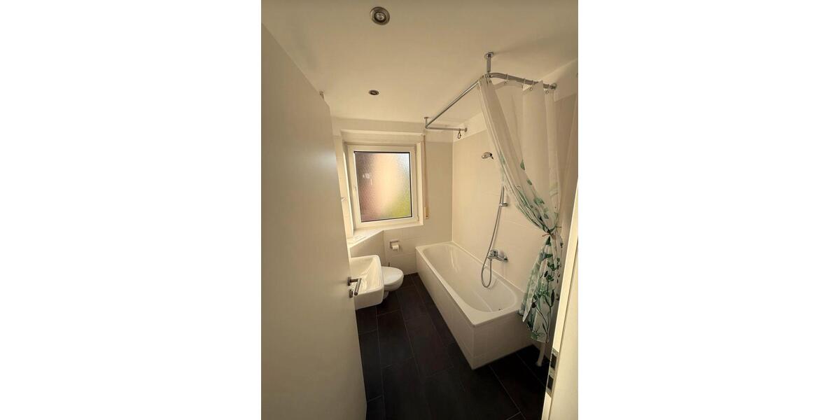 Etagenwohnung Nürnberg Gleißhammer - 2 Zimmer, 50 m&sup2;, 750&euro; | Angebot:27609591