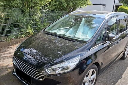 Ford Galaxy 196.600 km 12.650 € Fürth 90768